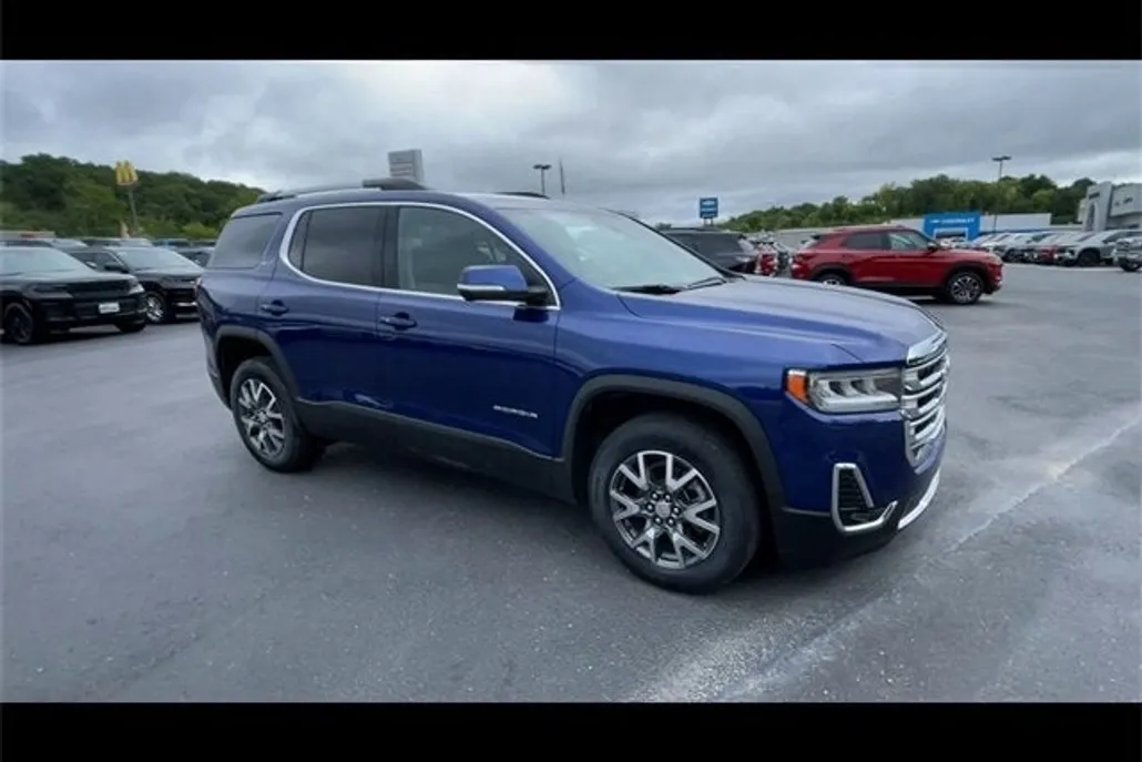 2023 Gmc Acadia SLT photo 1