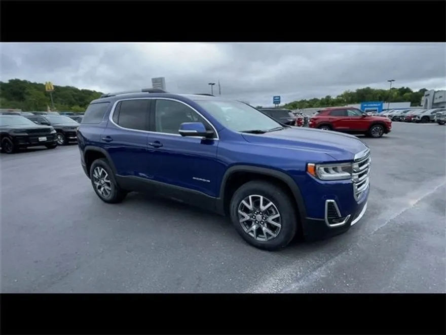 2023 Gmc Acadia SLT photo 1