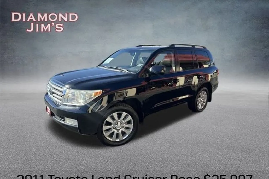 2011 Toyota Land Cruiser photo 1