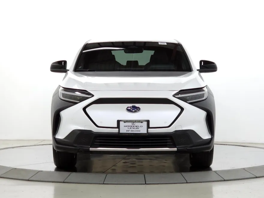 2023 Subaru Solterra Premium photo 1