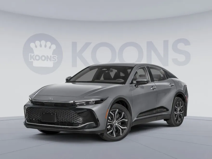 2026 Toyota Crown XLE photo 1