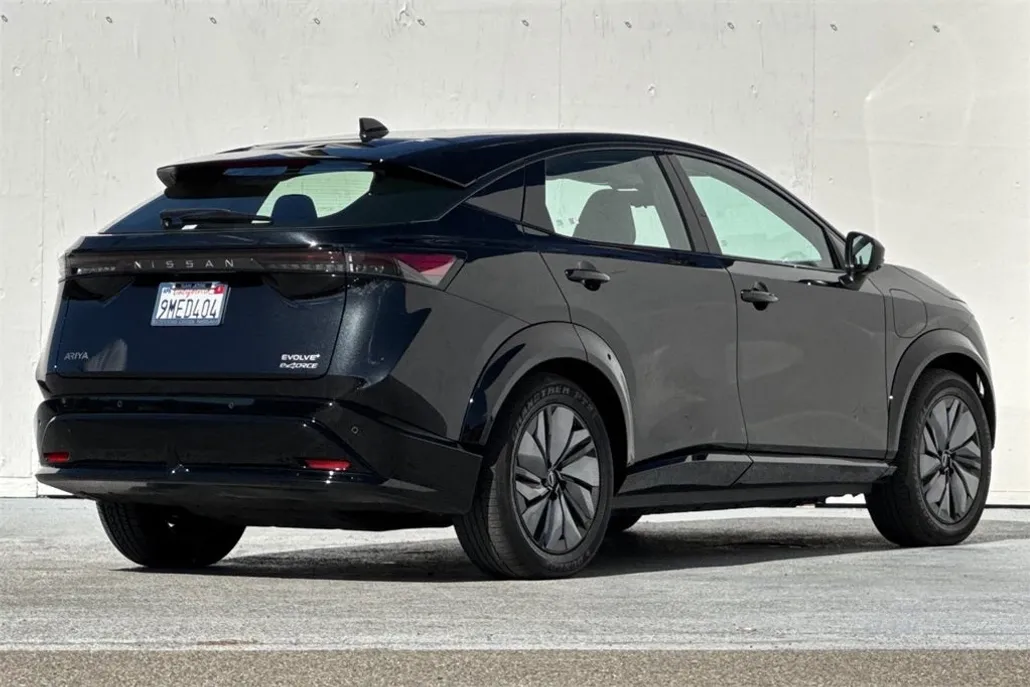 2023 Nissan ARIYA Evolve+ e-4ORCE photo 1