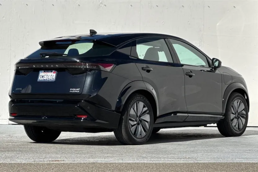 2023 Nissan ARIYA Evolve+ e-4ORCE photo 1