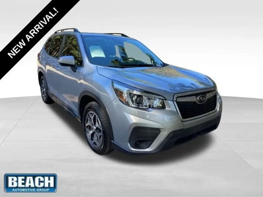 2020 Subaru Forester Premium photo 1