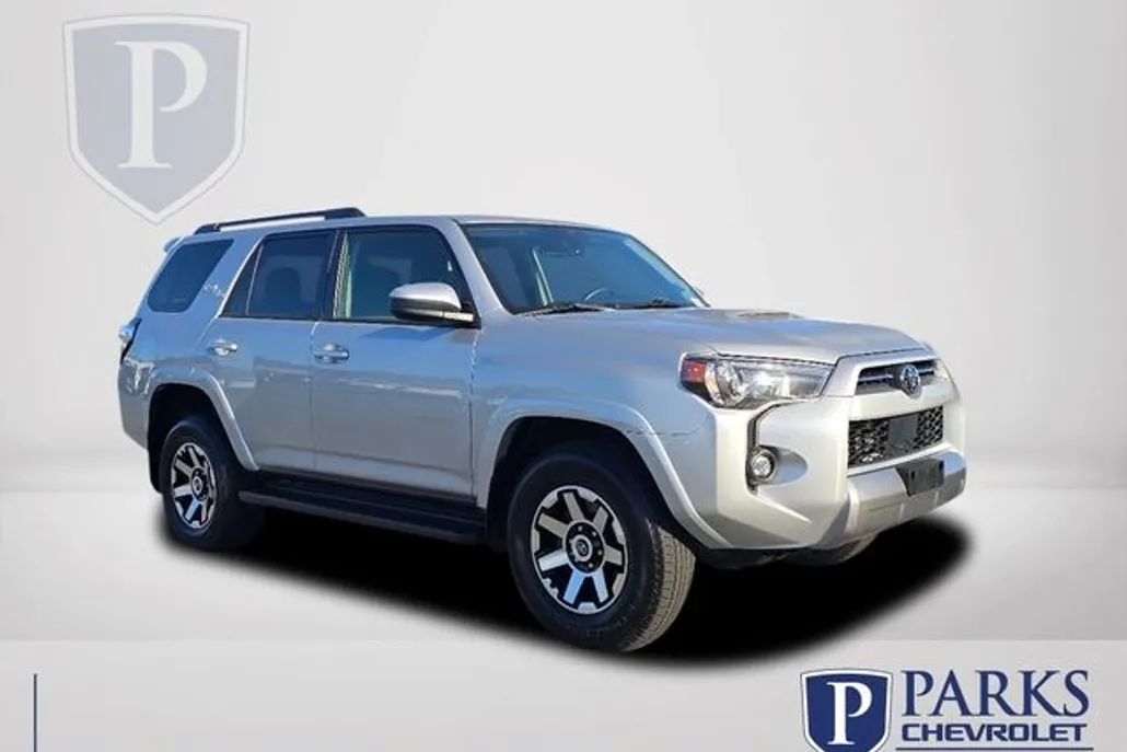 2024 Toyota 4Runner TRD Off-Road photo 1