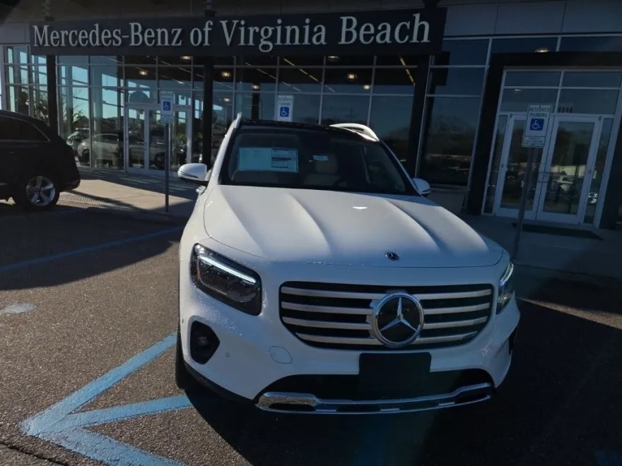 2025 Mercedes Benz GLB 250 photo 1