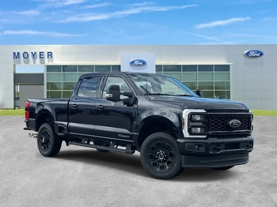 2025 Ford F-250 Lariat photo 1