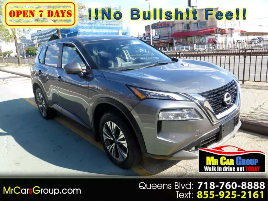 2022 Nissan Rogue SV photo 1