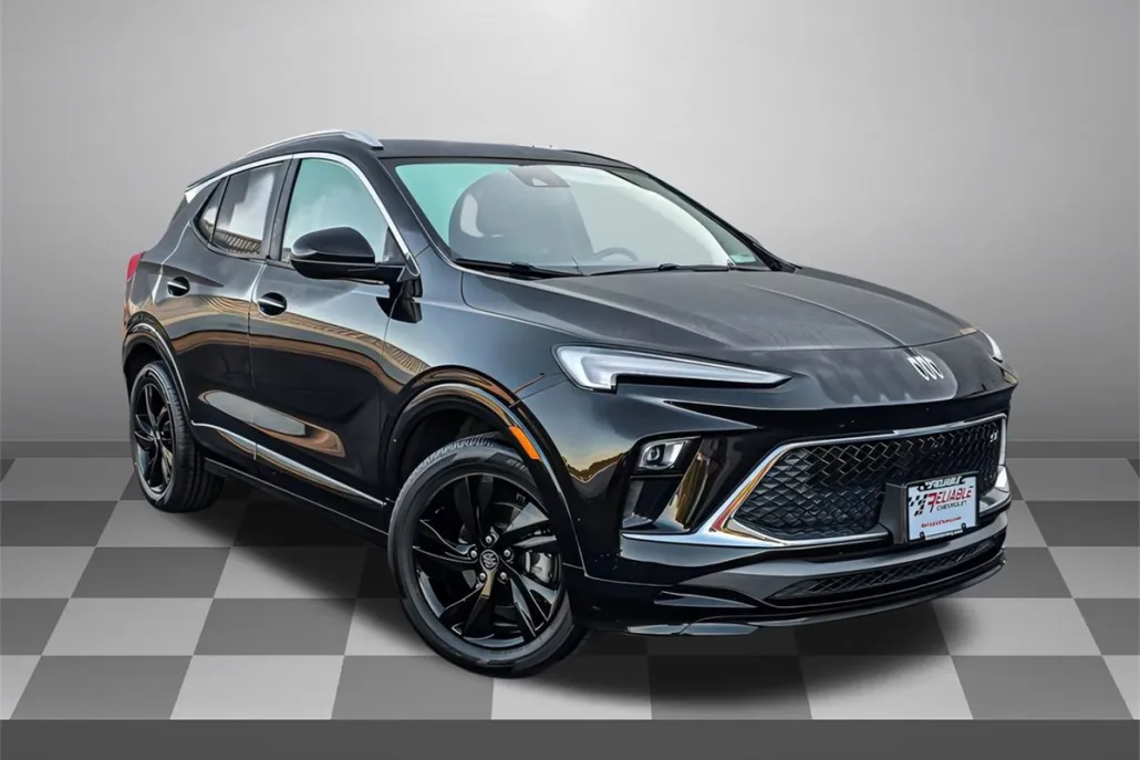2024 Buick Encore GX Sport Touring photo 1