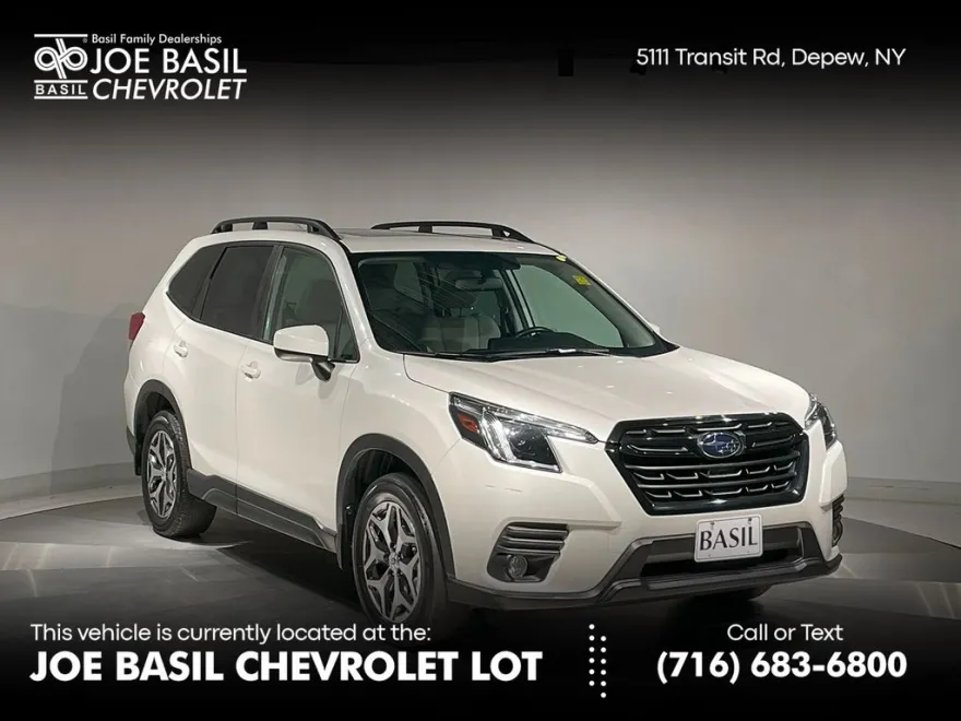 2022 Subaru Forester Premium photo 1