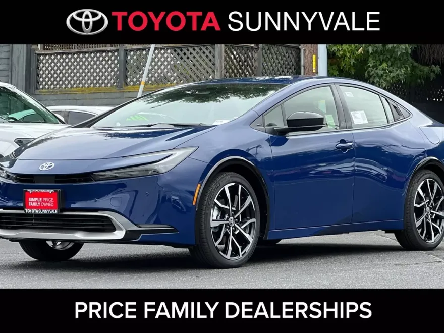 2026 Toyota Prius Prime photo 1