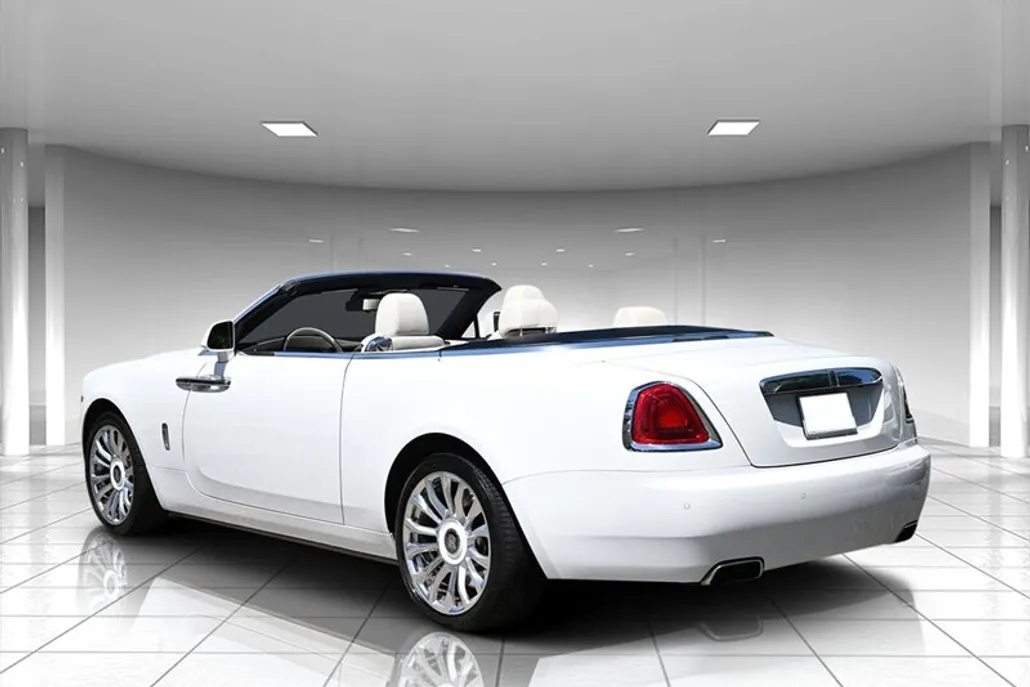 2019 Rolls Royce Dawn RR6 photo 1