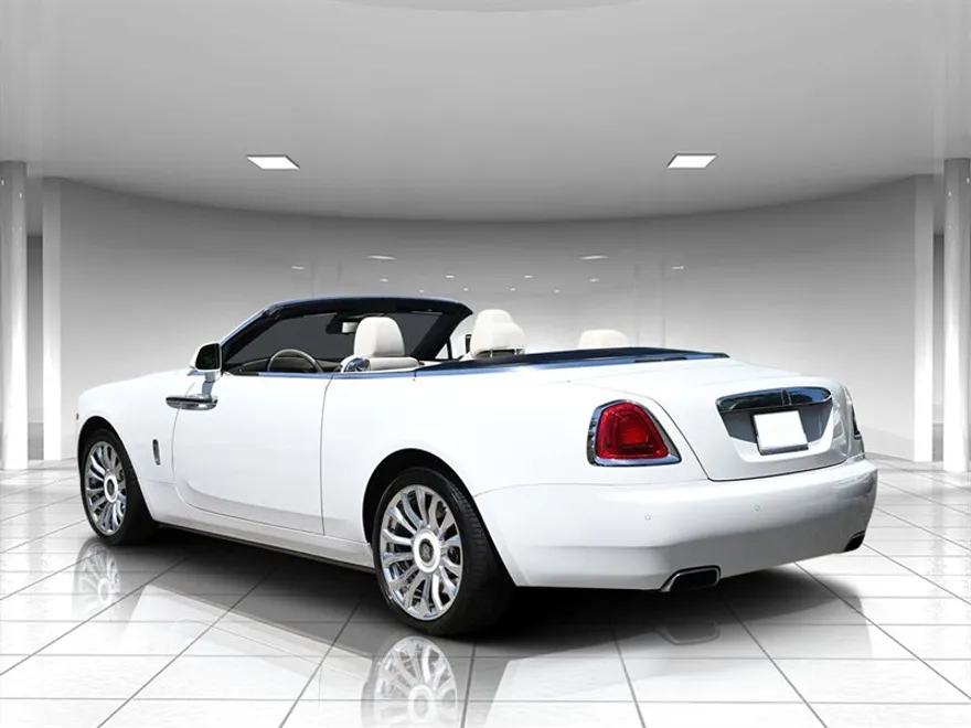2019 Rolls Royce Dawn RR6 photo 1