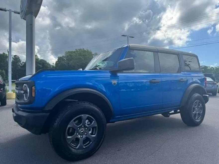 2025 Ford Bronco Big Bend photo 1