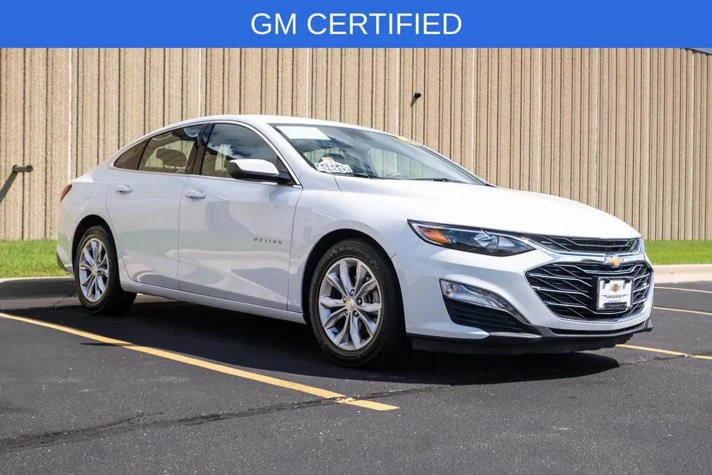 2023 Chevrolet Malibu 1LT photo 1