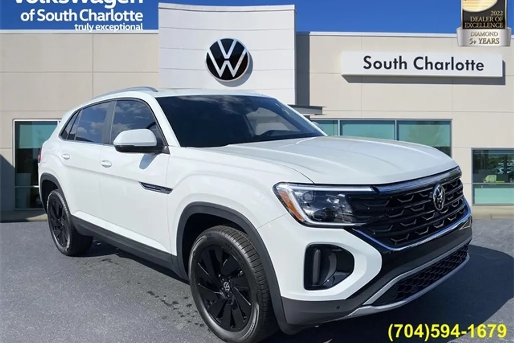 2025 Volkswagen Atlas Cross Sport SE Technology photo 1