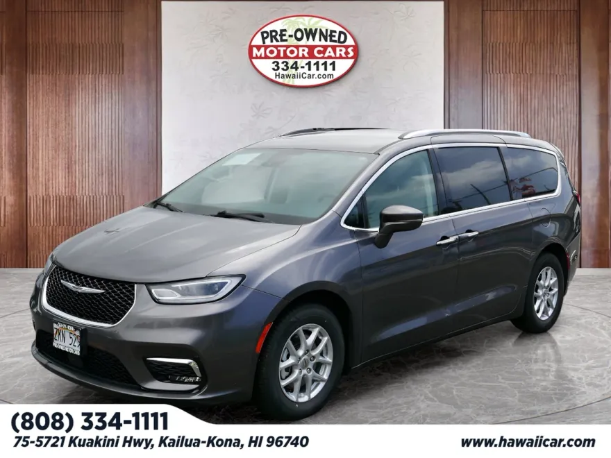 2021 Chrysler Pacifica Touring L photo 1