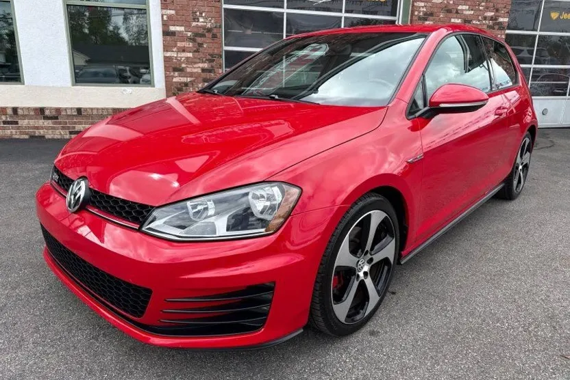 2015 Volkswagen Golf GTI S photo 1