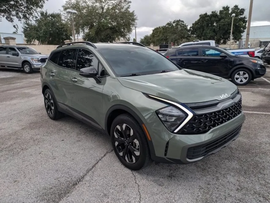 2023 Kia Sportage X-Line photo 1