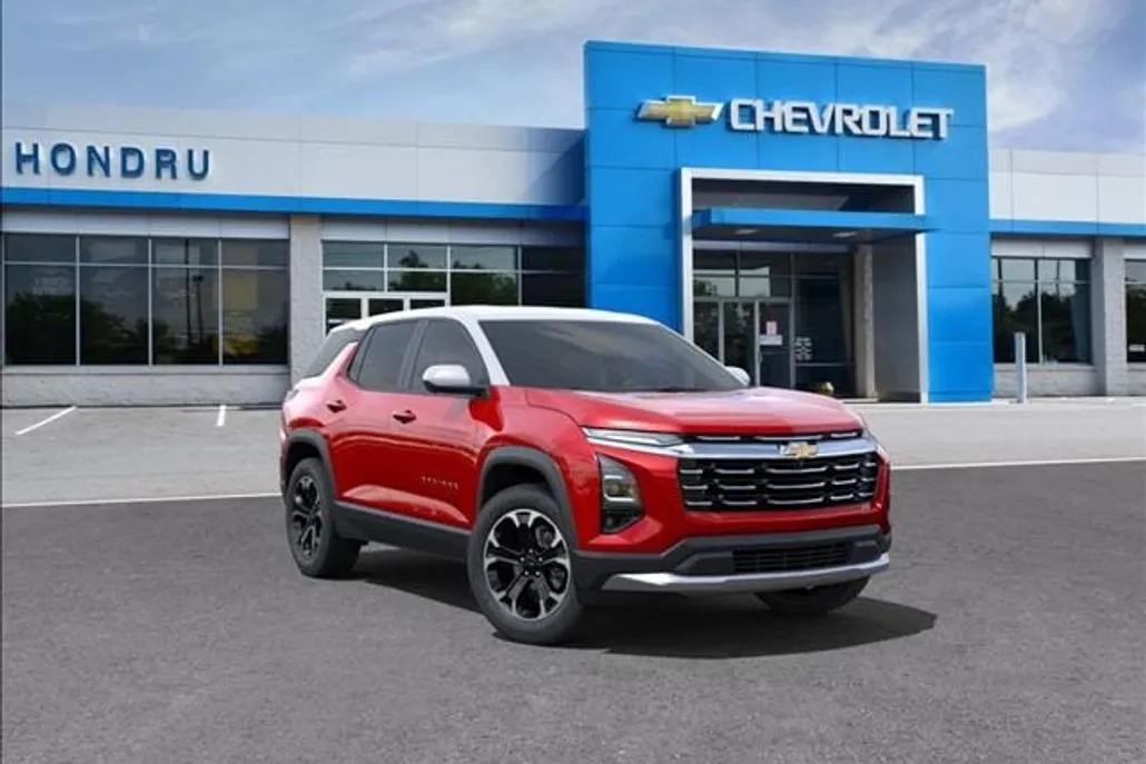 2025 Chevrolet Equinox LT photo 1