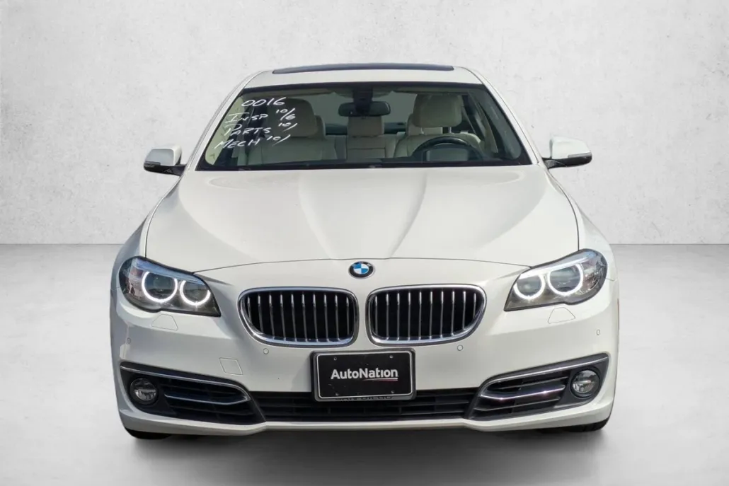 2015 Bmw 528i Sedan photo 1