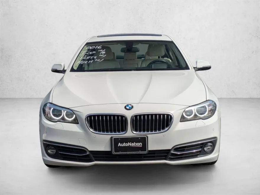 2015 Bmw 528i Sedan photo 1