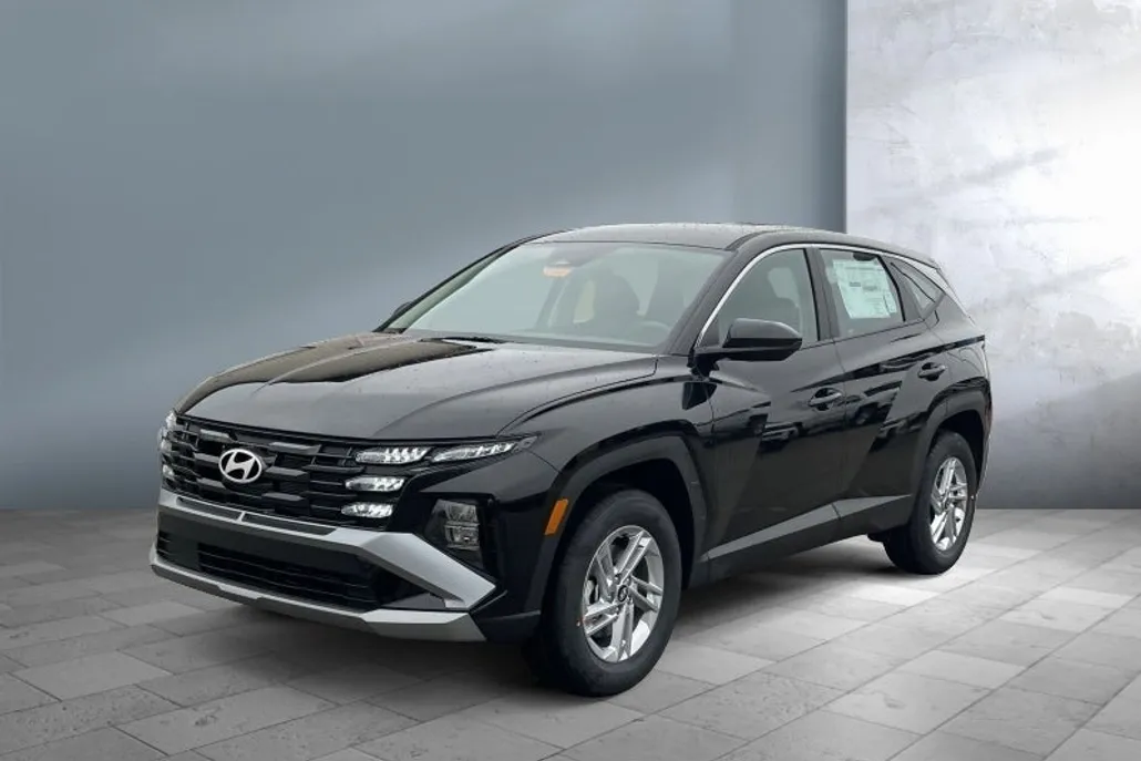 2025 Hyundai Tucson SE photo 1