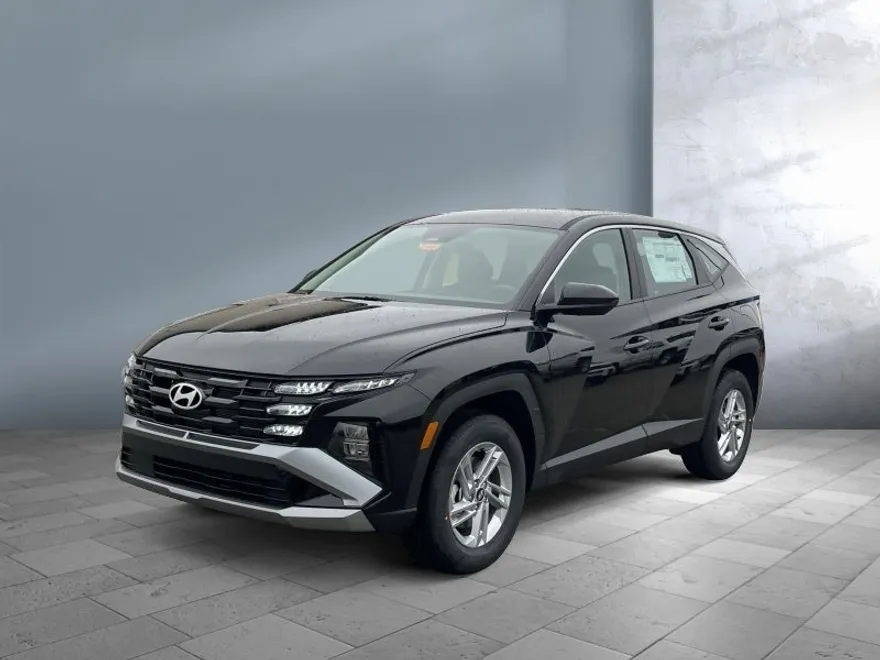 2025 Hyundai Tucson SE photo 1