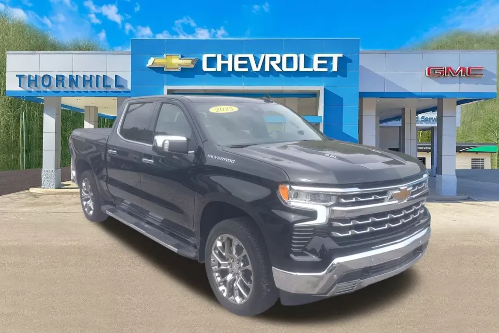 2025 Chevrolet Silverado 1500 LTZ photo 1
