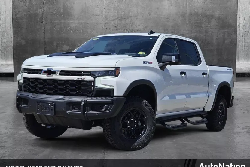 2024 Chevrolet Silverado 1500 ZR2 photo 1
