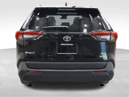 2024 Toyota RAV4 XLE Premium photo 4