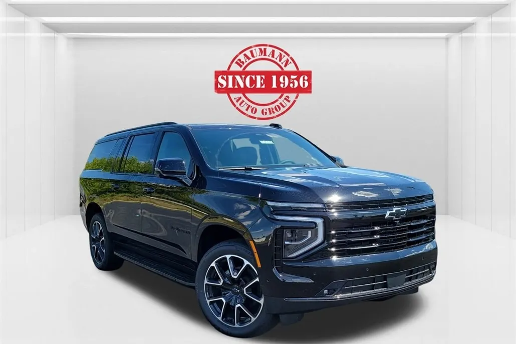 2025 Chevrolet Suburban RST photo 1