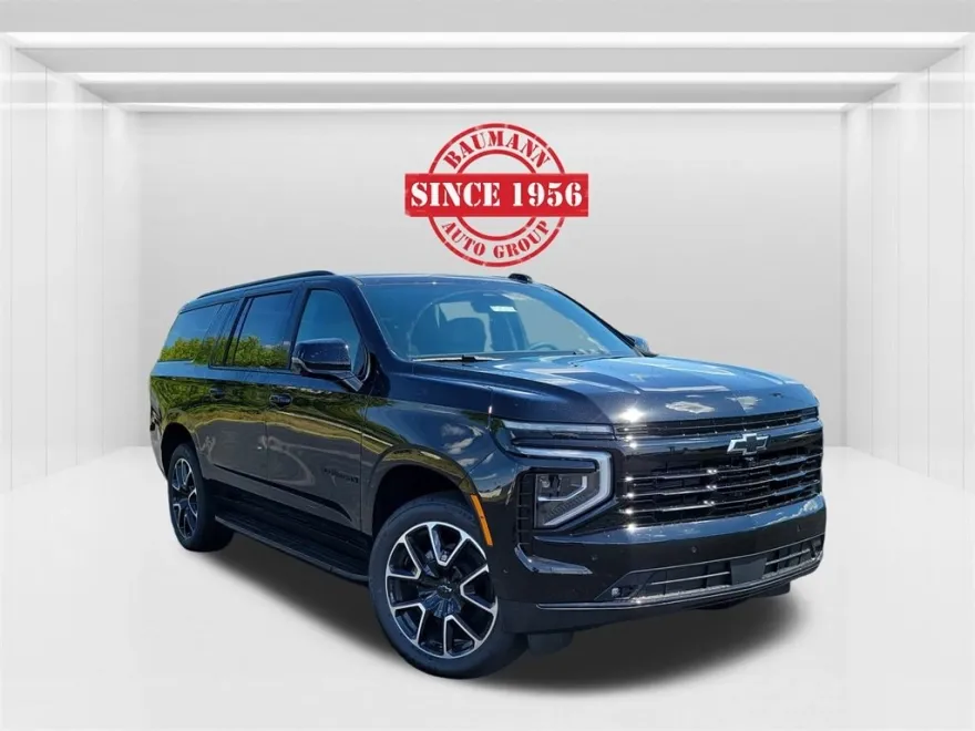 2025 Chevrolet Suburban RST photo 1