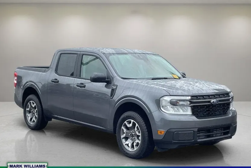 2024 Ford Maverick XLT photo 1