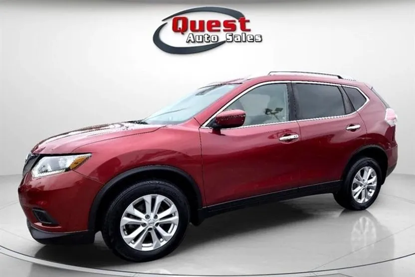2016 Nissan Rogue SV photo 1