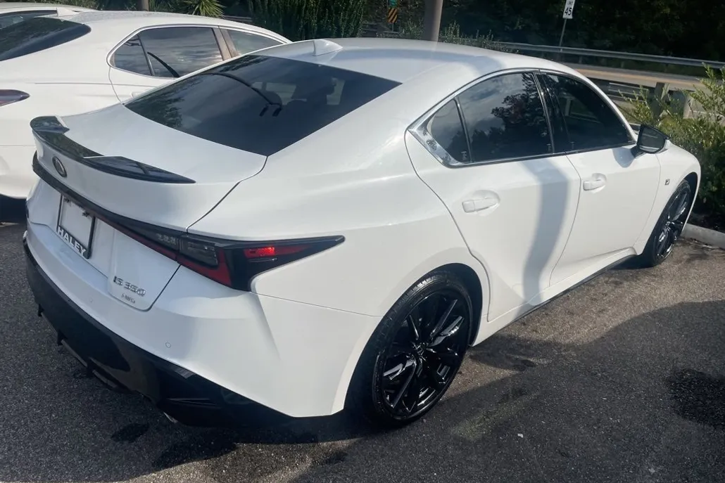 2024 Lexus IS 350 F SPORT photo 1