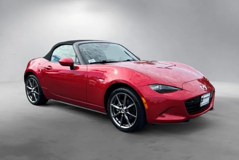 2016 Mazda MX-5 Miata Miata Grand Touring photo 1