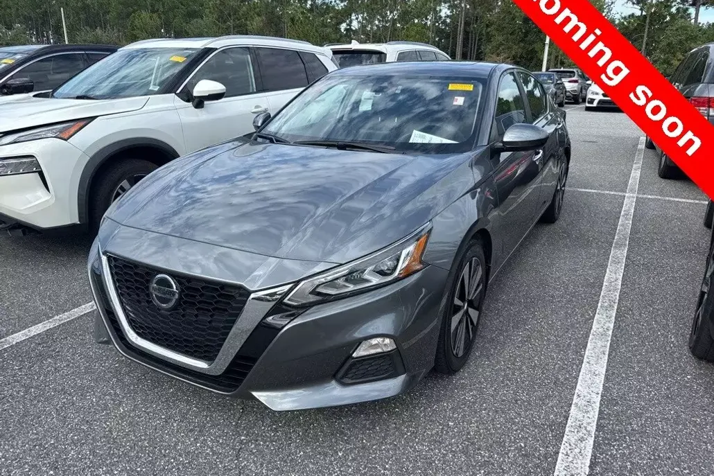 2021 Nissan Altima 2.5 SV photo 1