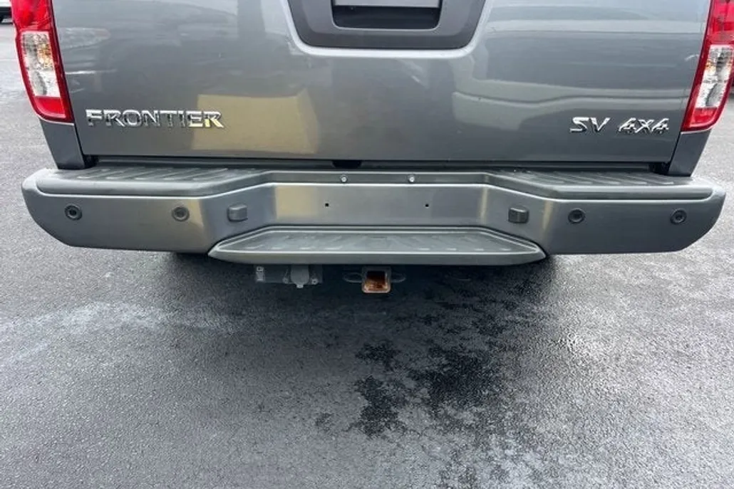 2020 Nissan Frontier Crew Cab SV photo 1