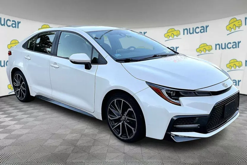 2020 Toyota Corolla SE photo 1