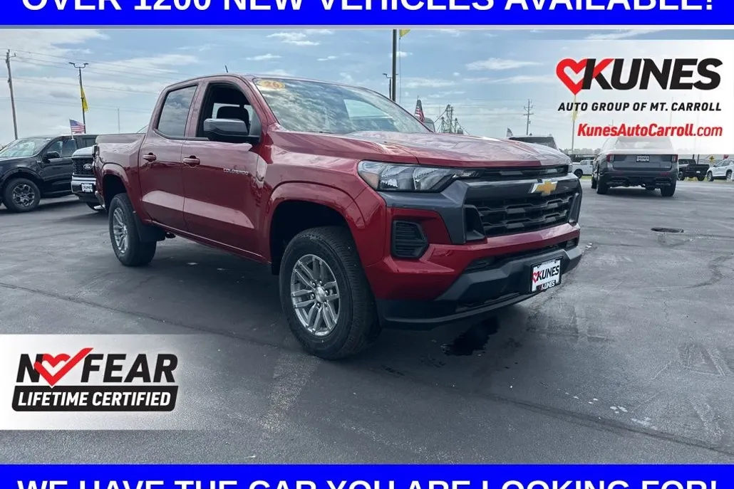 2026 Chevrolet Colorado LT photo 1