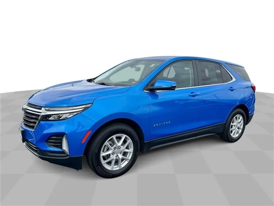 2024 Chevrolet Equinox LT photo 1