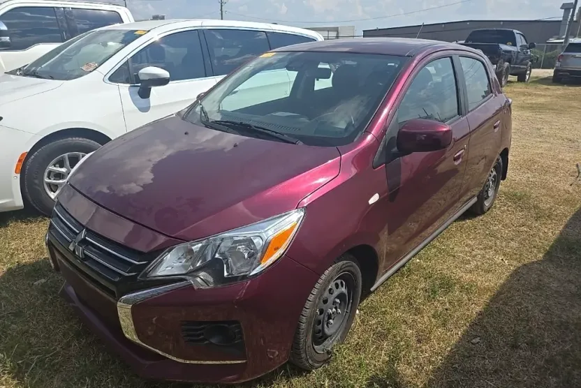 2024 Mitsubishi Mirage ES photo 1