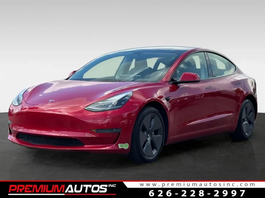 2023 Tesla Model 3 photo 1