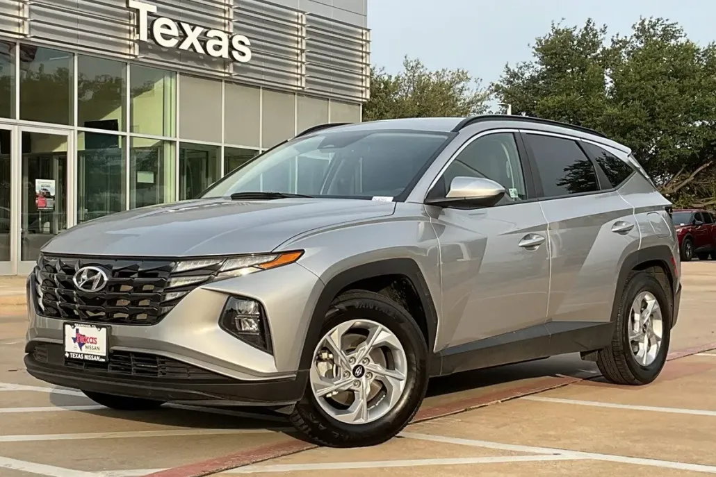 2024 Hyundai Tucson SEL photo 1