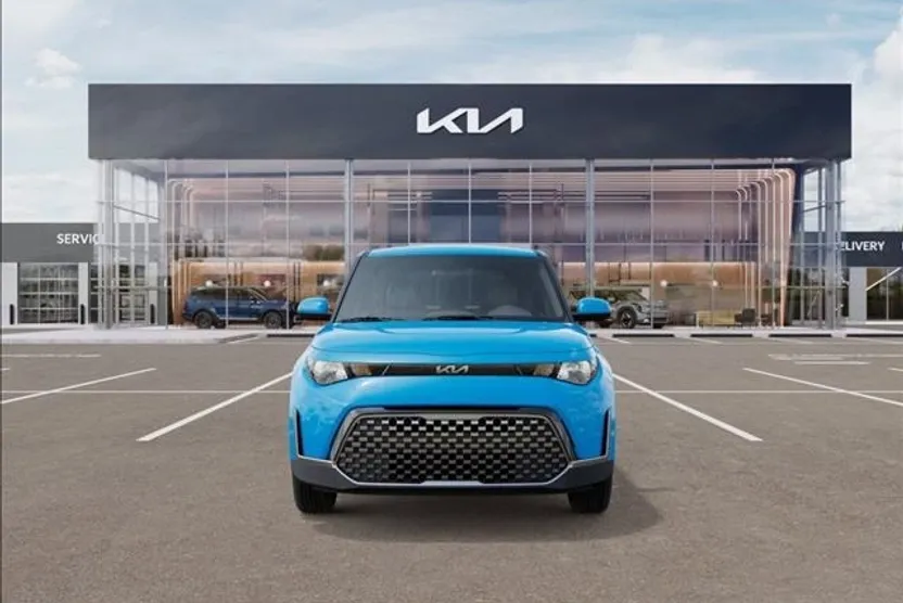 2025 Kia Soul EX photo 1