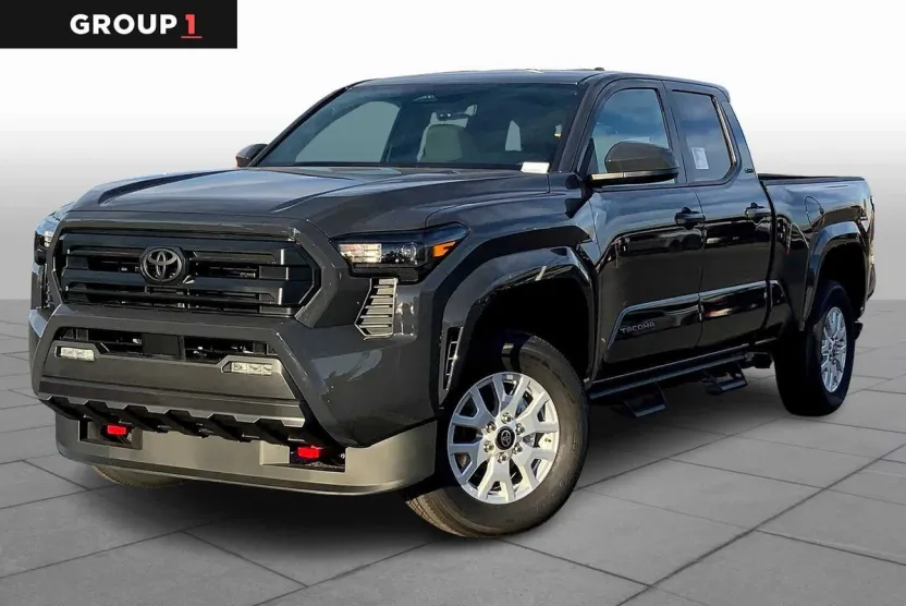 2025 Toyota Tacoma SR5 photo 1