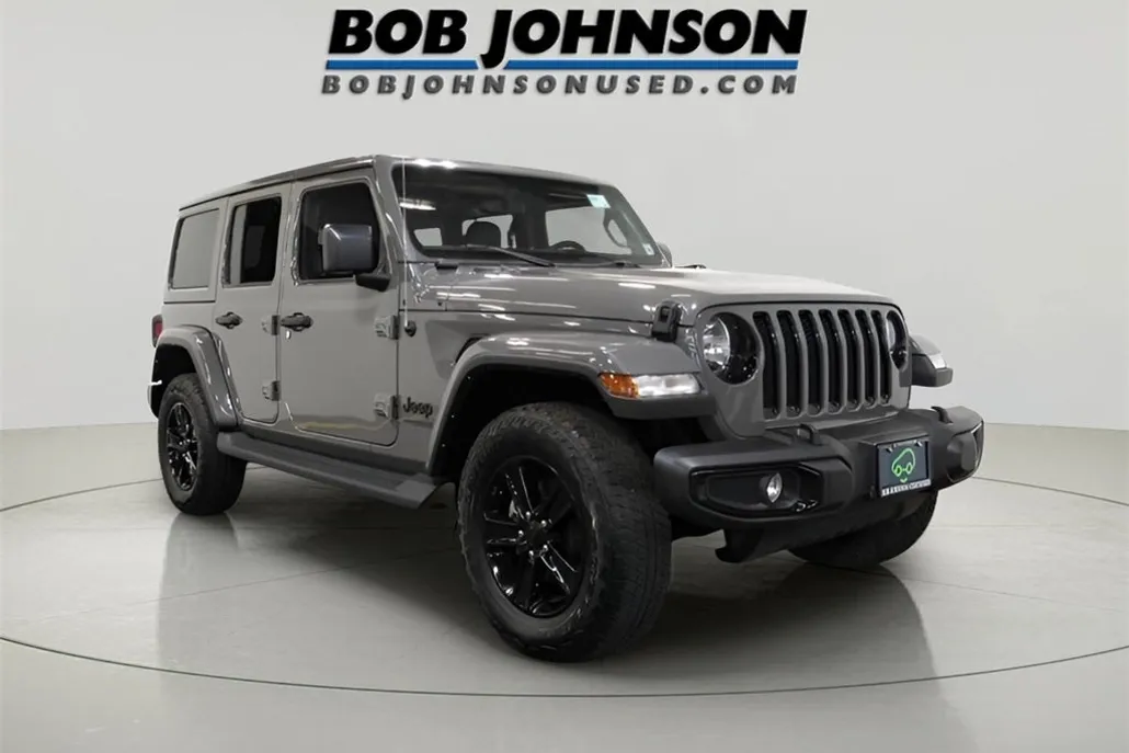 2022 Jeep Wrangler Unlimited Sahara Altitude photo 1