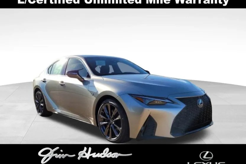 2023 Lexus IS 350 F SPORT photo 1