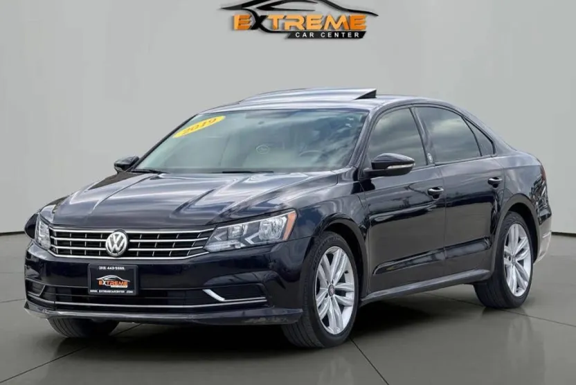 2019 Volkswagen Passat Wolfsburg Edition photo 1